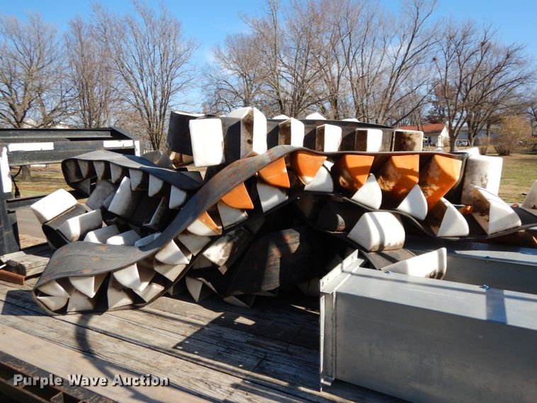 image for item FG9706 Lambton grain leg