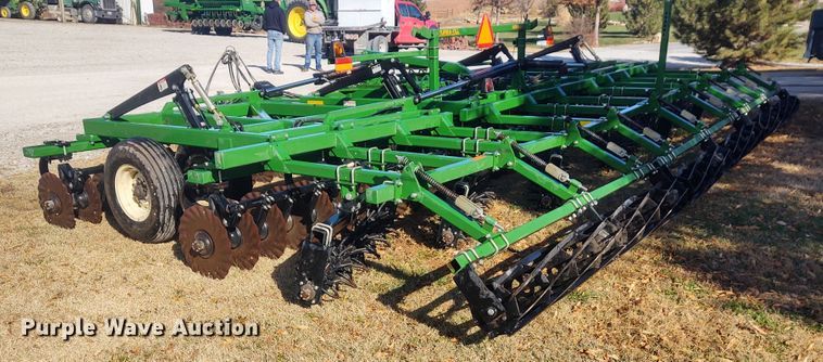 image for item FY9769 Great Plains Turbo-Till 3000 vertical tillage