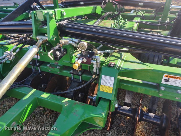 image for item FY9769 Great Plains Turbo-Till 3000 vertical tillage