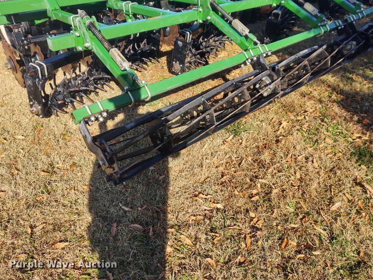 image for item FY9769 Great Plains Turbo-Till 3000 vertical tillage