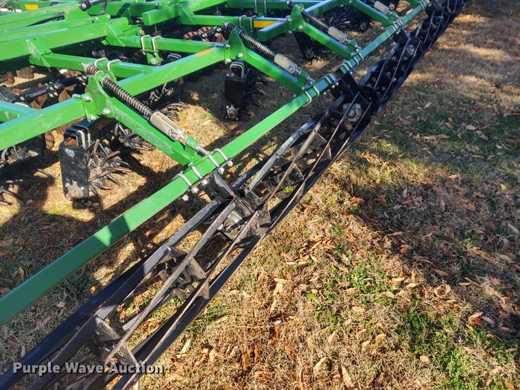 image for item FY9769 Great Plains Turbo-Till 3000 vertical tillage