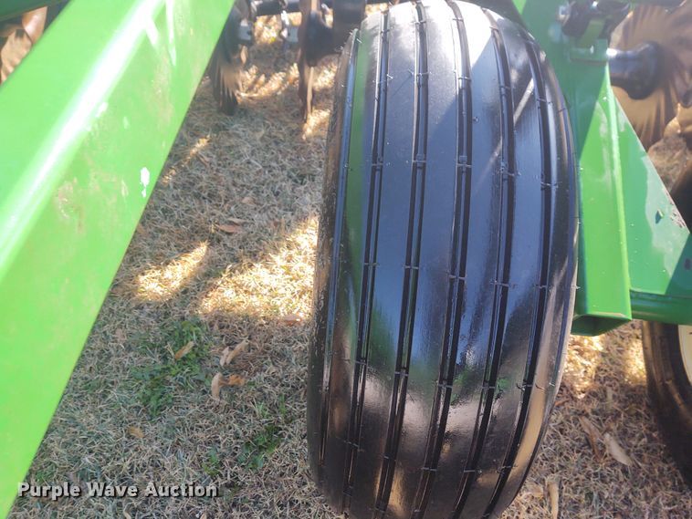 image for item FY9769 Great Plains Turbo-Till 3000 vertical tillage