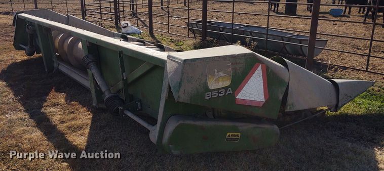 image for item FY9770 John Deere 853A row crop head