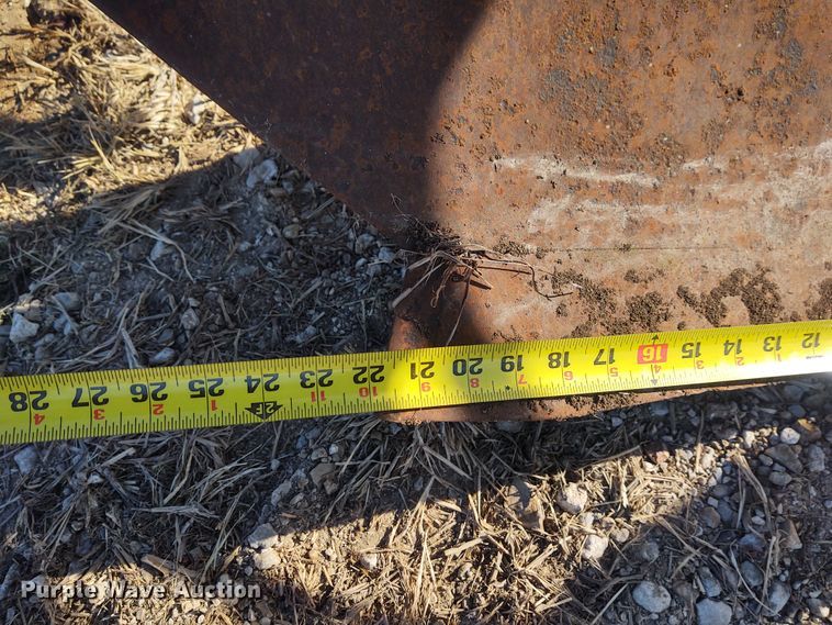 image for item FY9771 John Deere 2600 five bottom plow