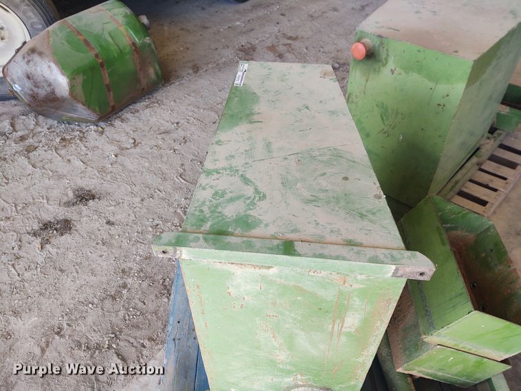 image for item FY9772 John Deere front mounted fuel tanks