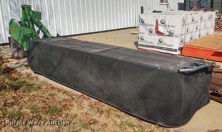 image for item FY9776 John Deere 285 disc mower