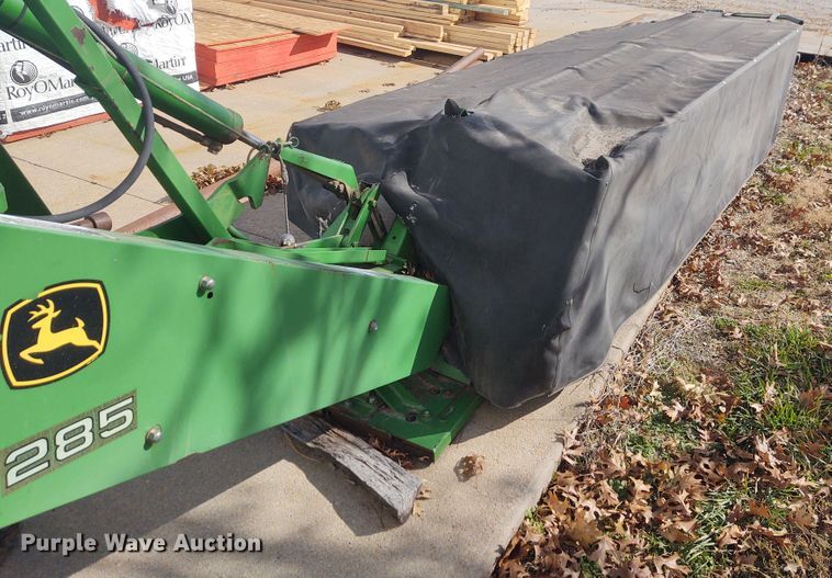 image for item FY9776 John Deere 285 disc mower