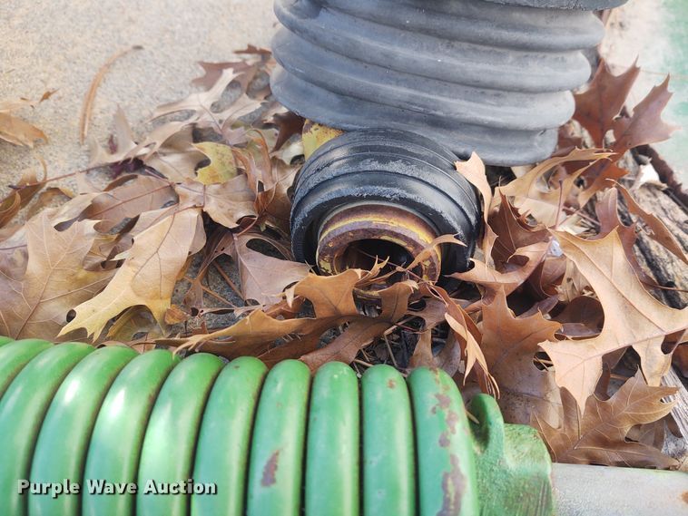 image for item FY9776 John Deere 285 disc mower