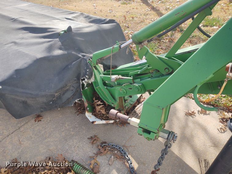 image for item FY9776 John Deere 285 disc mower