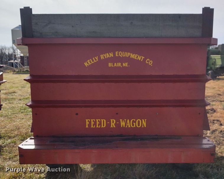 image for item FY9779 Kelly-Ryan 5X12 feed wagon