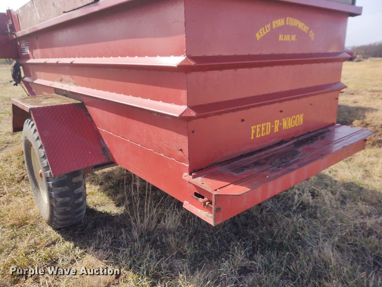 image for item FY9779 Kelly-Ryan 5X12 feed wagon