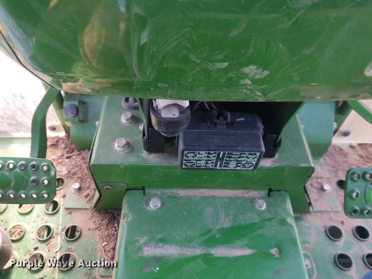 image for item FY9784 2018 John Deere 5045E  tractor