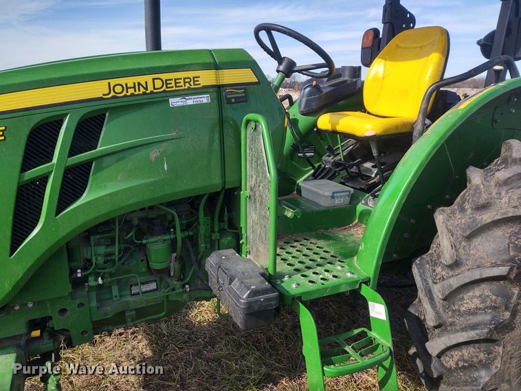 image for item FY9784 2018 John Deere 5045E  tractor