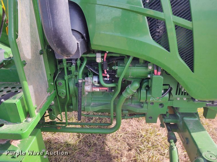 image for item FY9784 2018 John Deere 5045E  tractor