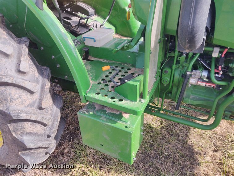 image for item FY9784 2018 John Deere 5045E  tractor