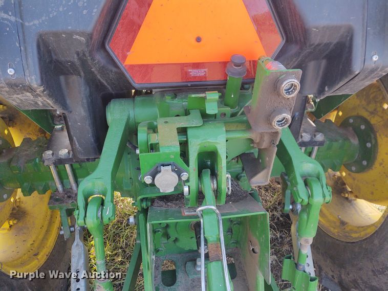 image for item FY9784 2018 John Deere 5045E  tractor