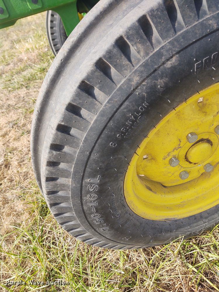 image for item FY9784 2018 John Deere 5045E  tractor