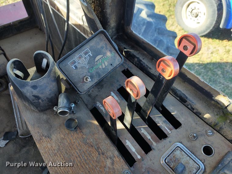 image for item FY9791 1981 Versatile 895  Series S 4WD tractor