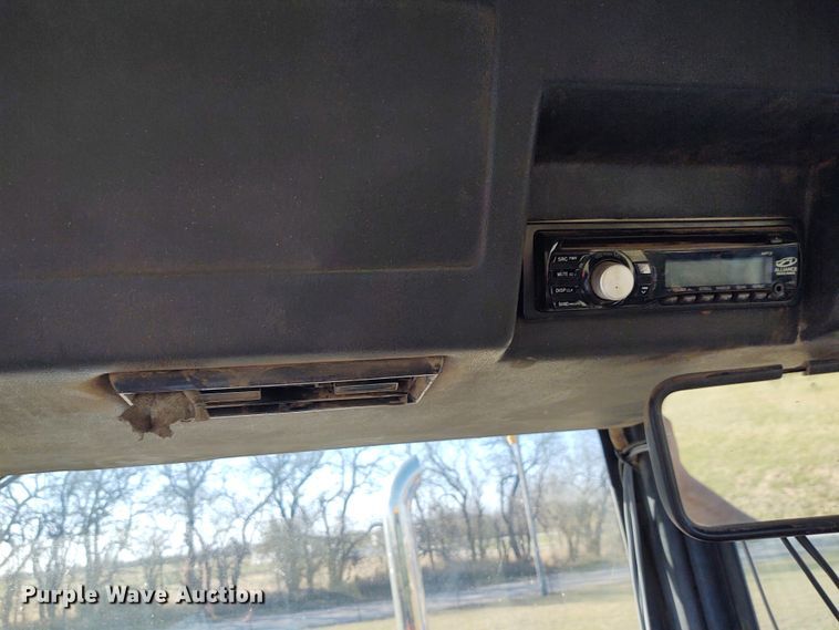 image for item FY9791 1981 Versatile 895  Series S 4WD tractor