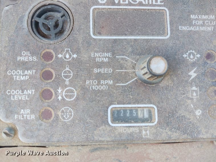 image for item FY9791 1981 Versatile 895  Series S 4WD tractor