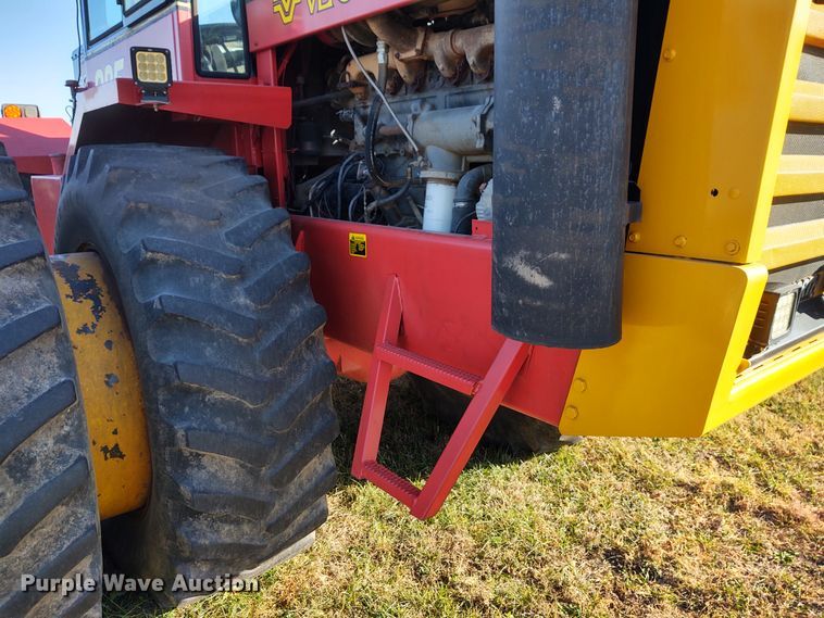 image for item FY9791 1981 Versatile 895  Series S 4WD tractor