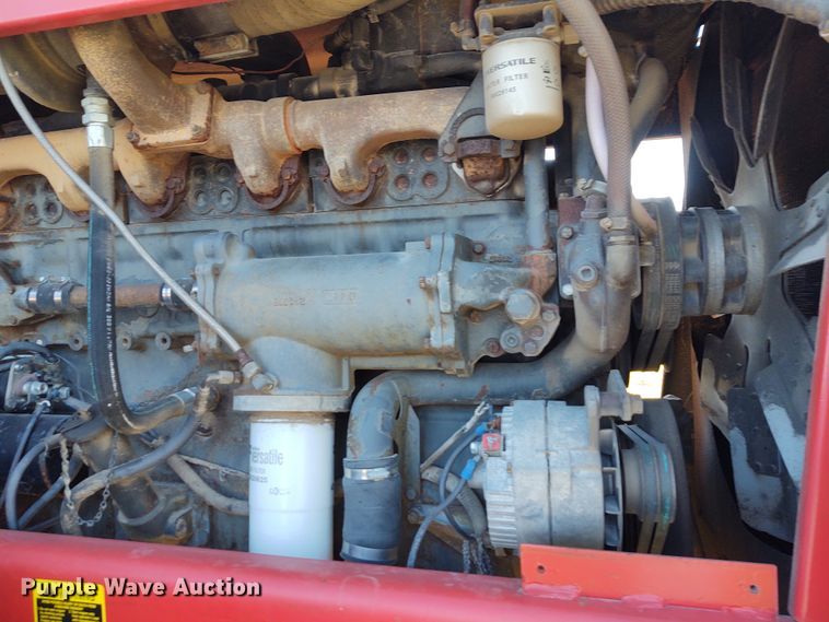 image for item FY9791 1981 Versatile 895  Series S 4WD tractor