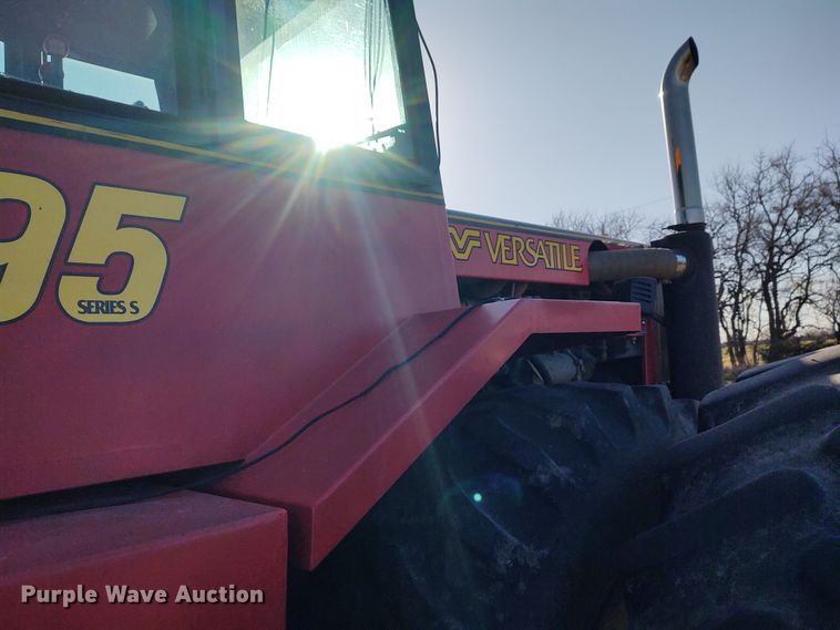 image for item FY9791 1981 Versatile 895  Series S 4WD tractor