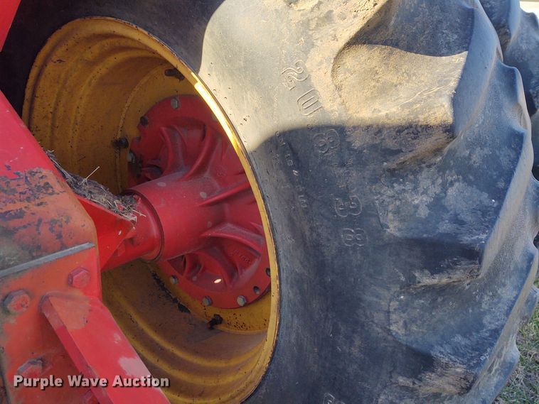 image for item FY9791 1981 Versatile 895  Series S 4WD tractor