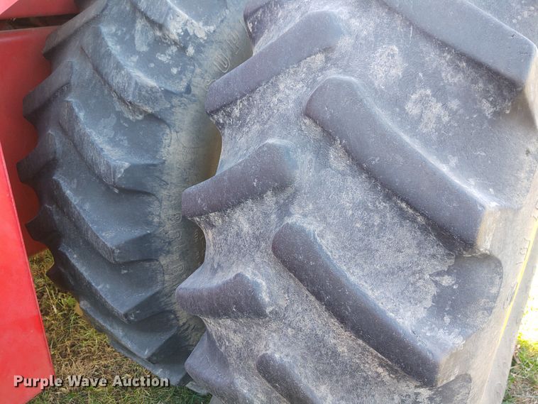 image for item FY9791 1981 Versatile 895  Series S 4WD tractor