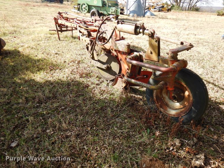 image for item GK9472 International five bottom plow