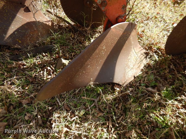 image for item GK9472 International five bottom plow