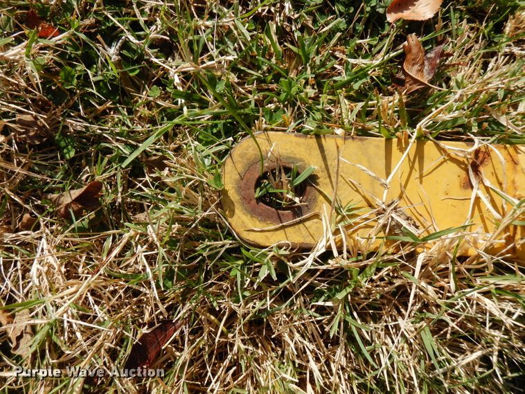 image for item GK9473 Vermeer WR22 hay rake