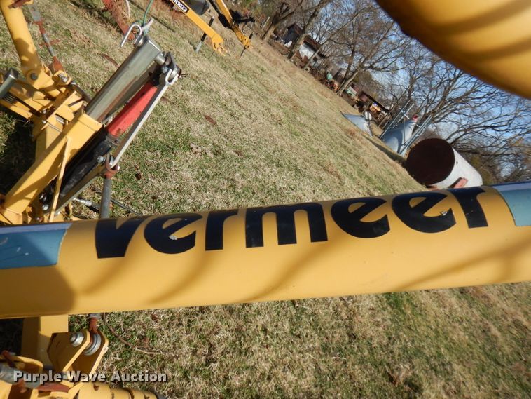 image for item GK9473 Vermeer WR22 hay rake