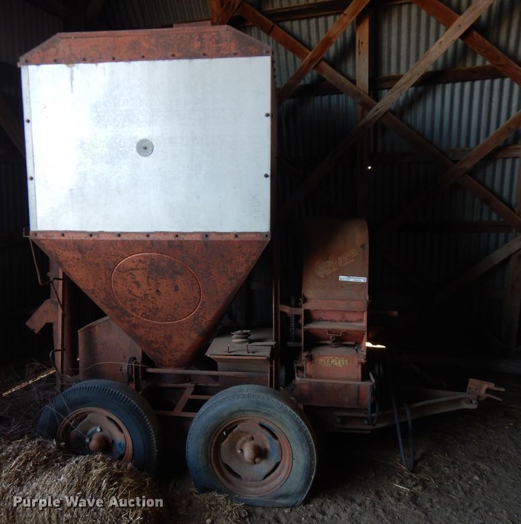 image for item GK9476 Peerless Rol-N-Mix feed mixer/grinder