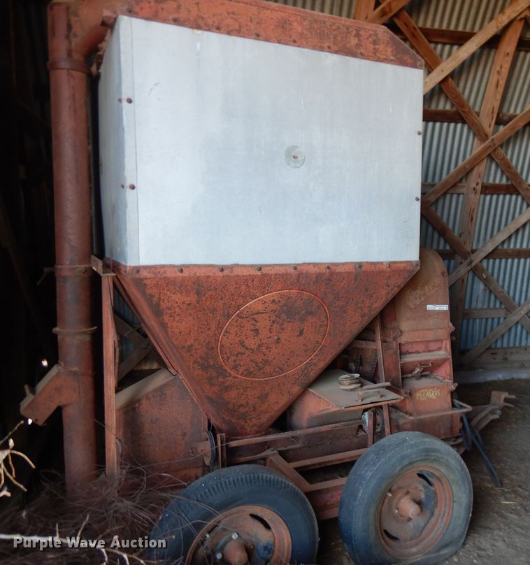 image for item GK9476 Peerless Rol-N-Mix feed mixer/grinder