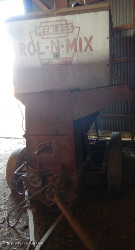 image for item GK9476 Peerless Rol-N-Mix feed mixer/grinder