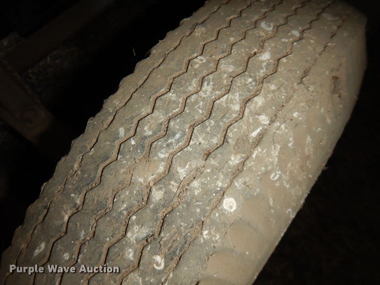 image for item GK9476 Peerless Rol-N-Mix feed mixer/grinder