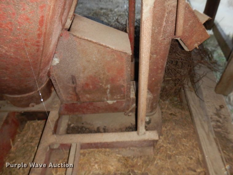 image for item GK9476 Peerless Rol-N-Mix feed mixer/grinder