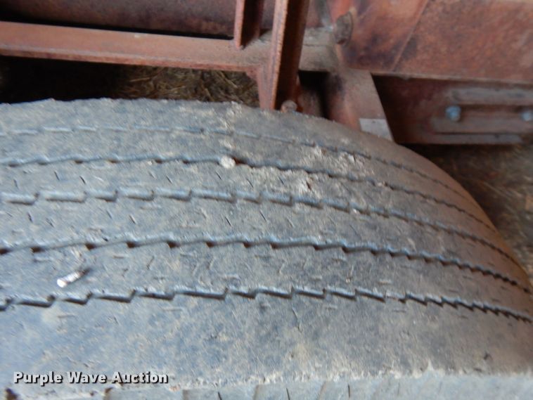 image for item GK9476 Peerless Rol-N-Mix feed mixer/grinder