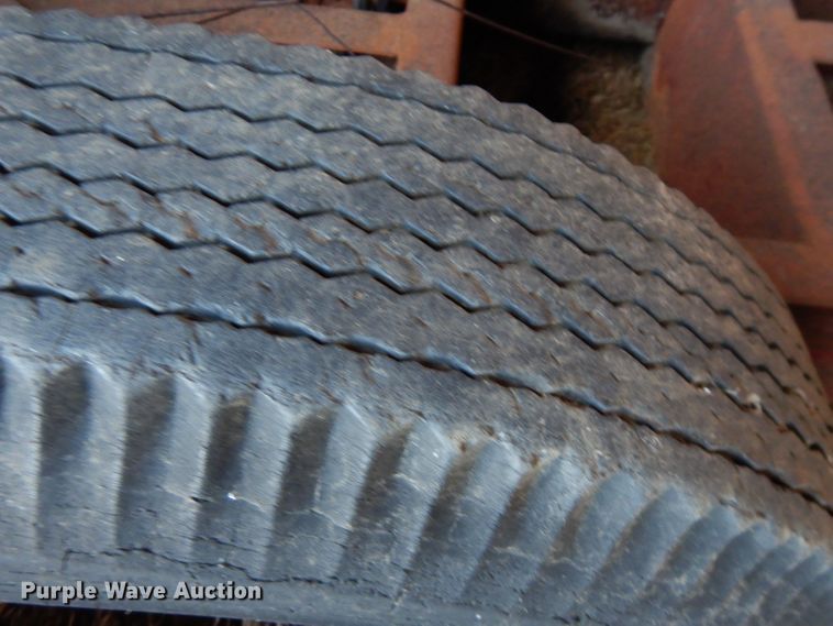 image for item GK9476 Peerless Rol-N-Mix feed mixer/grinder