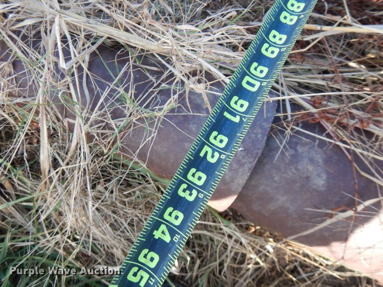 image for item GK9477 John Deere 335 corn head