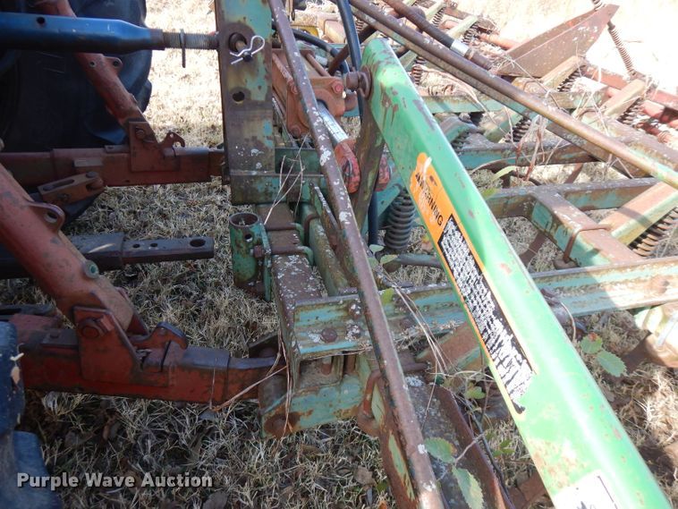 image for item GK9478 John Deere 1100 chisel