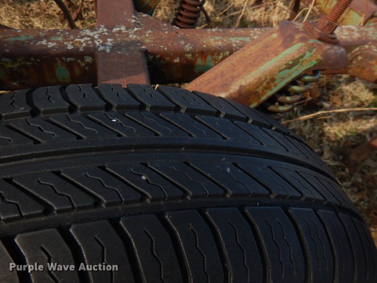 image for item GK9478 John Deere 1100 chisel