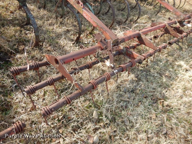 image for item GK9478 John Deere 1100 chisel