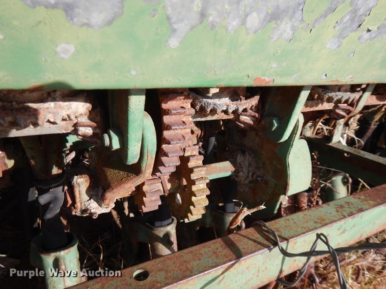 image for item GK9479 John Deere planter