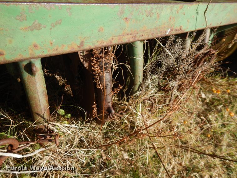 image for item GK9479 John Deere planter