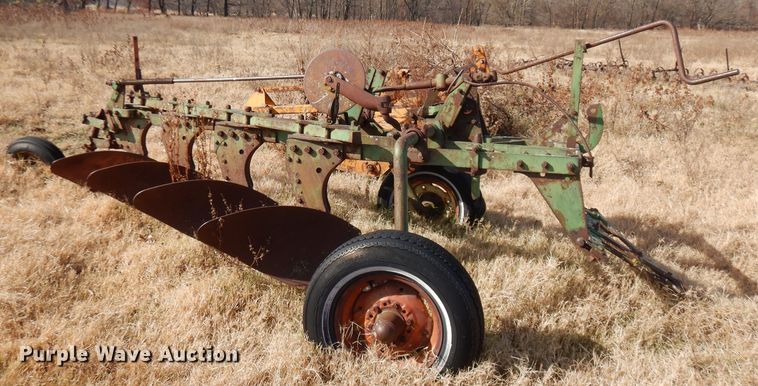 image for item GK9480 John Deere four bottom plow