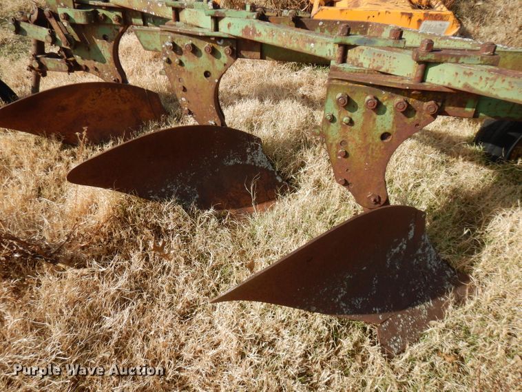 image for item GK9480 John Deere four bottom plow