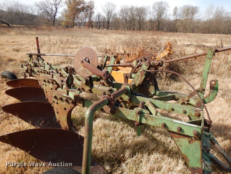 image for item GK9480 John Deere four bottom plow