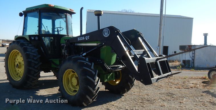 image for item GK9491 1989 John Deere 3155  MFWD tractor